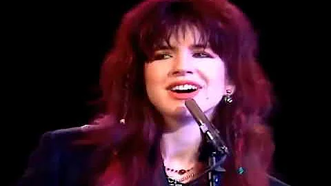 The Bangles - Walk Like an Egyptian (edit)