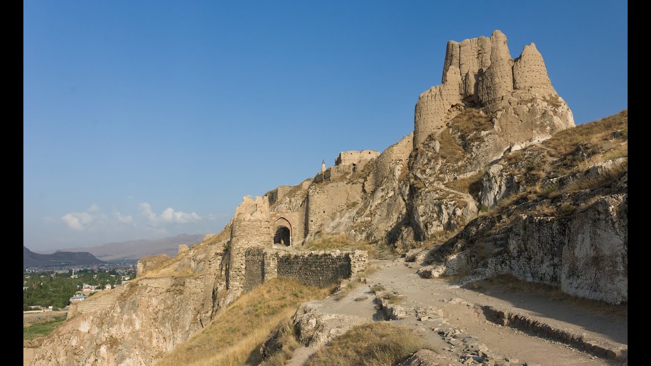 Van fortress  Turkey,  Վանի  բերդ Խորխոր քարանձավ , крепость Ван Турция
