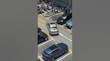 How to reverse into a parking space?#driving #skills #tips #knowledge #fpy