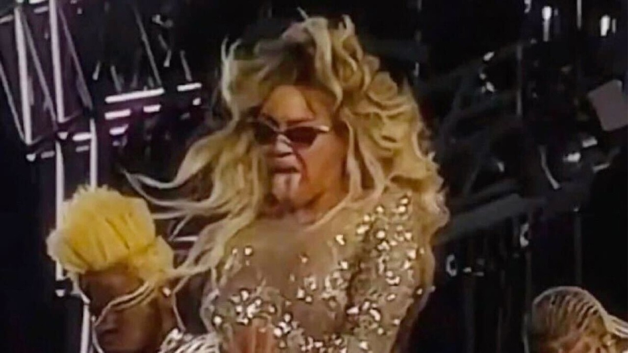 Beyonce Scandals That Everyone Pretends Never Happened - YouTube