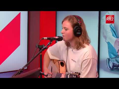 Emma Peters Reprend Femme Like U De K Maro En Live Dans LeDriveRTL2 02 06 22
