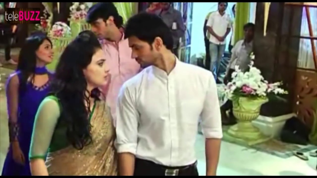 Meri Aashiqui Tum Se Hi 22nd July 2015 Episode Ranveer And Ishanis Hot Romance In Rain Youtube