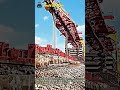 数トンの列車レールを正確に配置するモンスター重機 #worker #process #heavyequipment #awesome #infrastructure