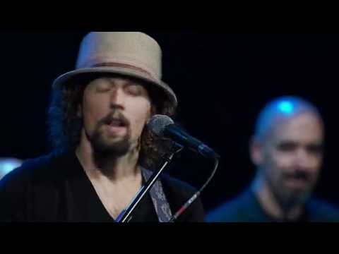 合唱 「Im yours」- Jason Mraz、方大同、G.E.M.鄧紫棋