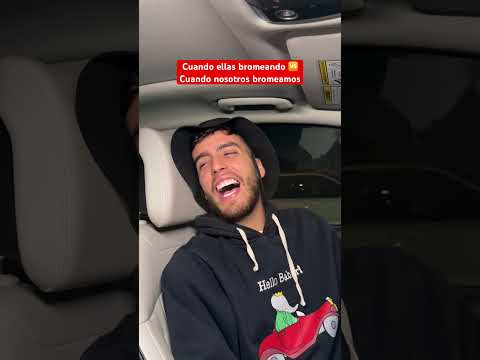 Ellas bromeando va nosotros