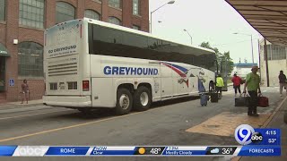 Greyhound to stop warrant-less border patrol searches