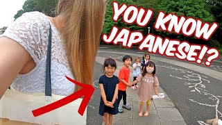 How do Japanese Kids React to Foreigners? screenshot 3