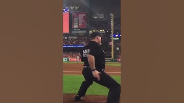 Houston Astros’ Dancing Security Gaurd🔥#shorts