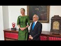 Koningin Máxima op bezoek bij minister van Financiën