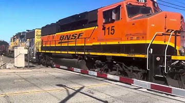 BNSF 115 leads the local back towards the Alcoa Yard and Watson Yard at 182nd Street 