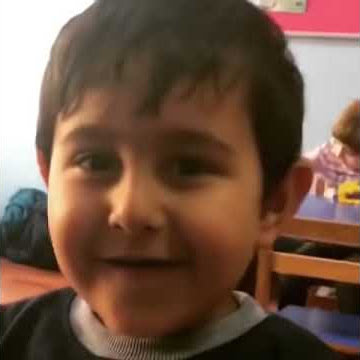 Yakalıyorum kaçıyor.Yok yaw bana çirkin gelmiyor yaw. Çok komik !!! lütfen abone olmayı unutmayın