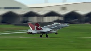 F/A-18C Hornet VMFA-232 Red Devils (WT01) - 嘉手納基地 2017年6月30日