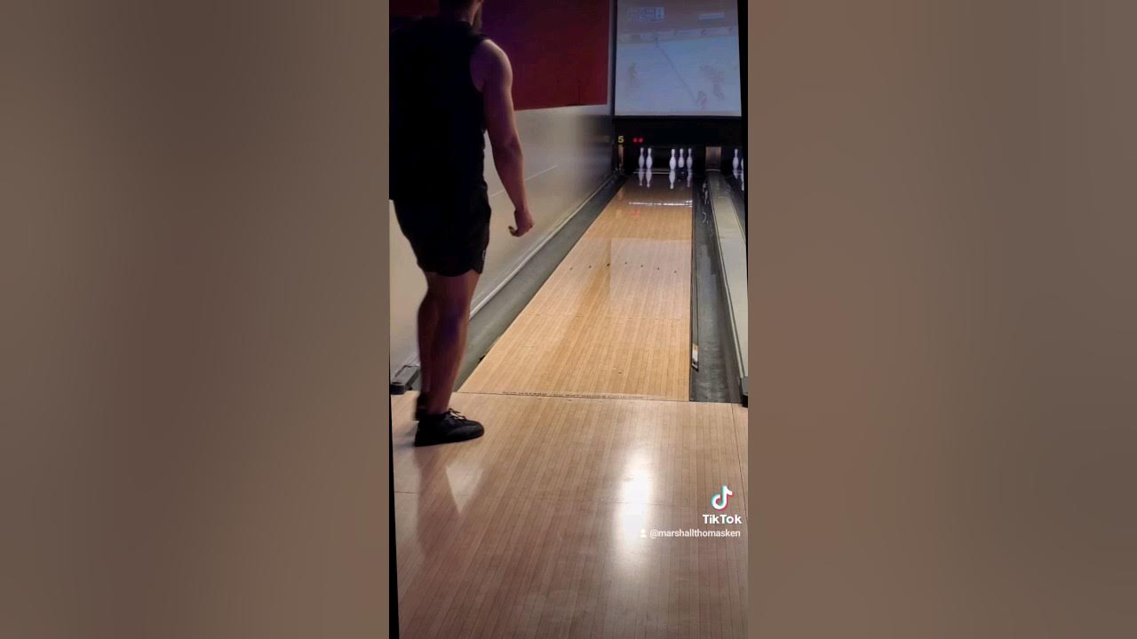 Spare Work 💪🏾bowling bowlingstyle shortsvideo bowlingtechnique 
