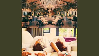 Modish Moods for Spring Break Getaways