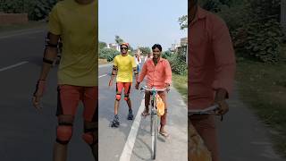 Road skating for beginners 😜😀👋 #roadskating #rollerskating #dailyvlog #shorts