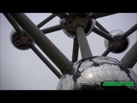 Atomium Брюссель, лифт