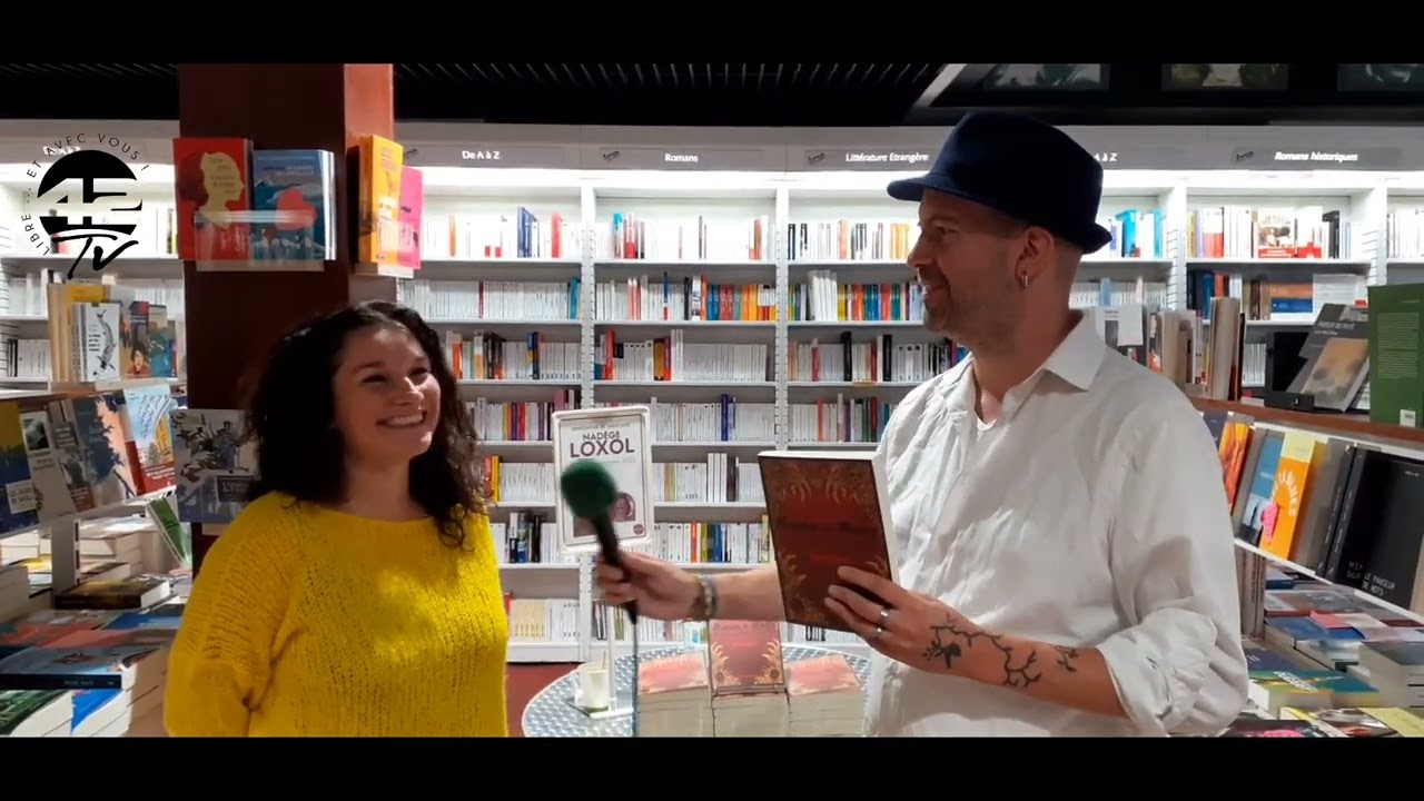 ⁣Nadège Loxol, en dédicace à la librairie Forum