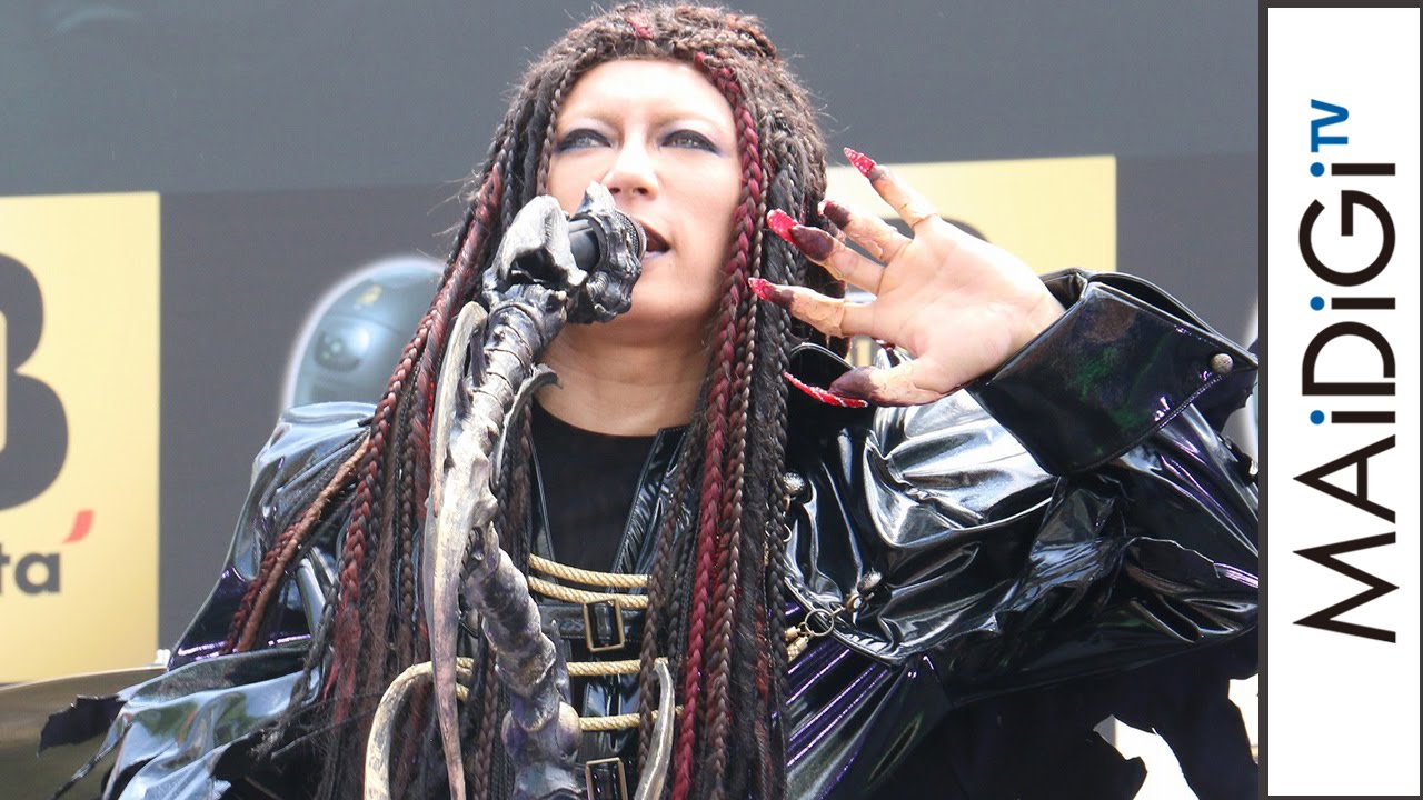 動画 Gackt 新宿ゲリラライブで被災地支援呼びかけ 寄付も発表 Maidigitv マイデジｔｖ