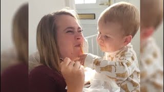 Viral Video: Mother was eating noodles, then the little child did something that will make you laugh