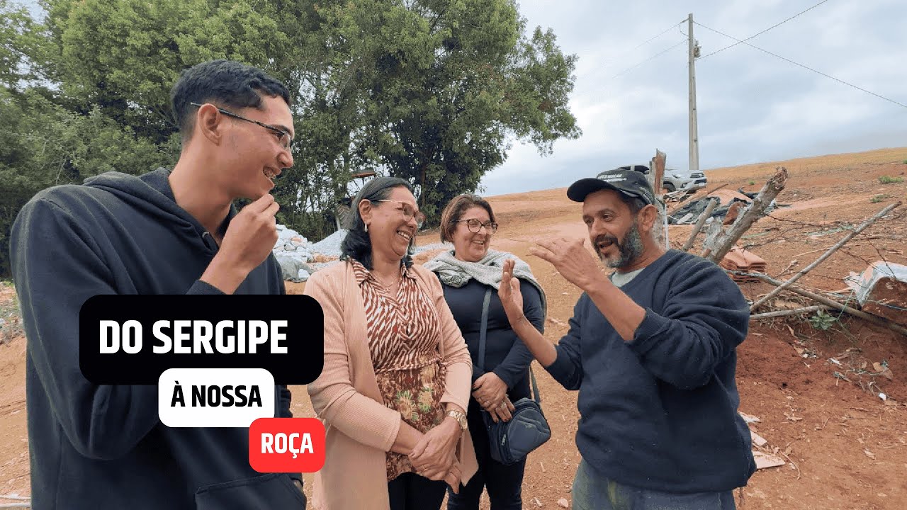 SEGUIDORES VIAJAM 1.800 KM PRA CONHECER O TI Clóvis