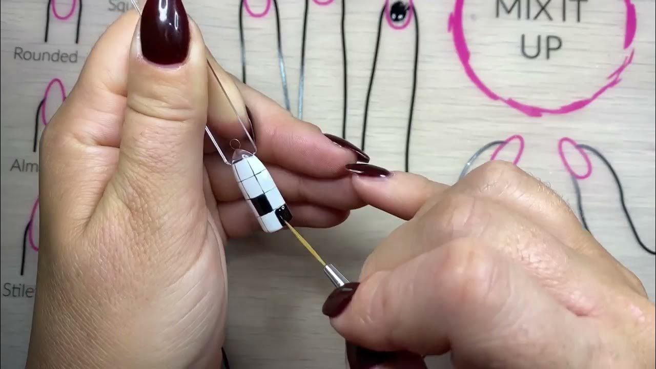 How to apply nail tips on nail trainer