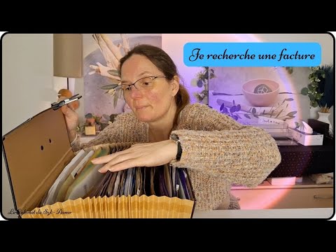 Asmr fr - je recherche une facture (bruits de pages et chuchotement)