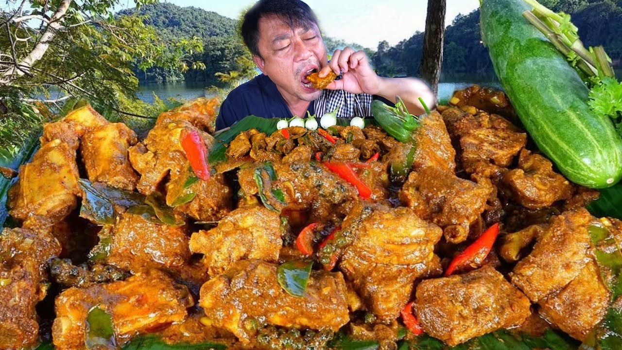 Ribs and pork cooked in delicious spicy curry🔥