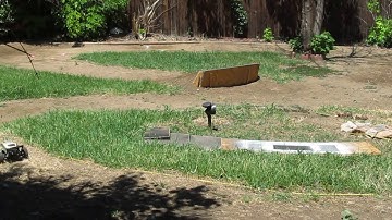 Amazing RC race! Backyard RC course RC18T VS. RC18B