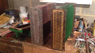 1940/41 John Deere B tractor restoration pt 77 (Radiator new core etc)