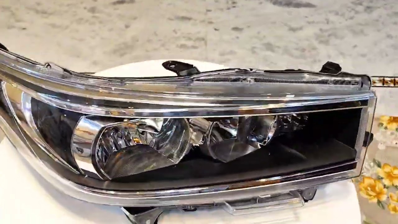 INNOVA CRYSTA HEAD LIGHT (DEPO) DEPO IS BEST AUTOMOBILE LIGHTS INDUSTRY.