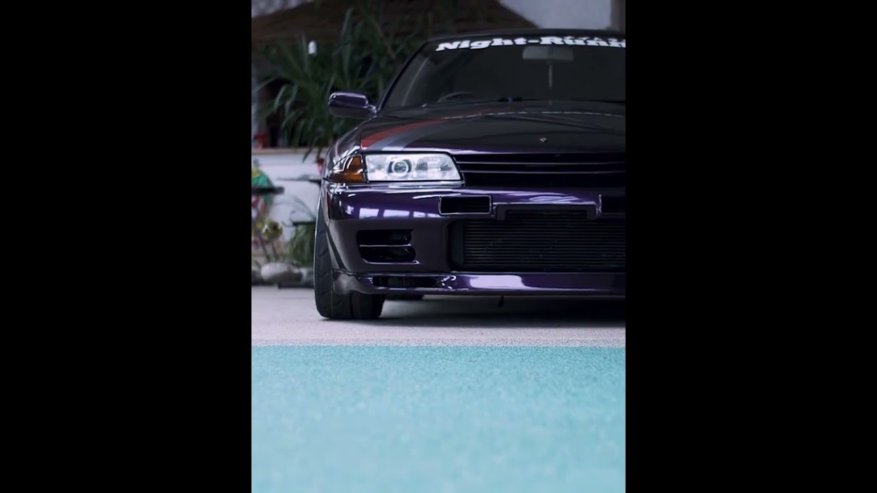 Purple Nissan Skyline GTR R32 