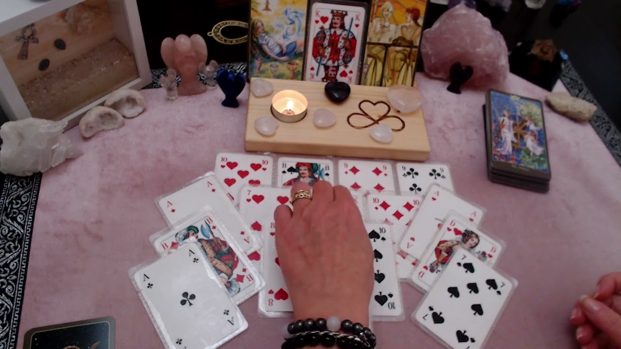 Was er nicht SEHEN WOLLTE holt in WIEDER ein, Du BESCHÄFTIGST ihn MEHR als ES SCHEINT| #tarot #liebe