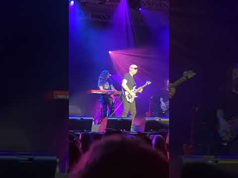 The Top 50+ Joe Satriani Songs, Ranked Best to Worst By Fans