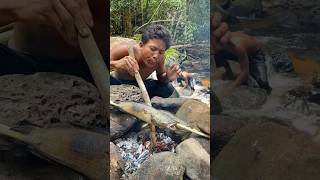 Real life #primitiveuniquetool #history #pool #survival #food #cooking #fishing #fish #building