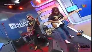 Video thumbnail of "Rosli Mohalim & Friends - Teratai (Live)"