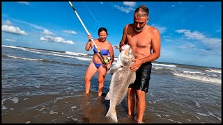 TREMENDA CORVINA NEGRA EN EL POZO DE LOS VIDALEROS