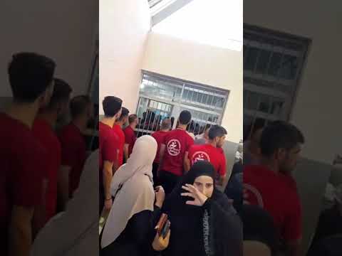 فوضى داخل مركز الاقتراع في مدرسة عبد الله الهادي الرسمية للصبيان