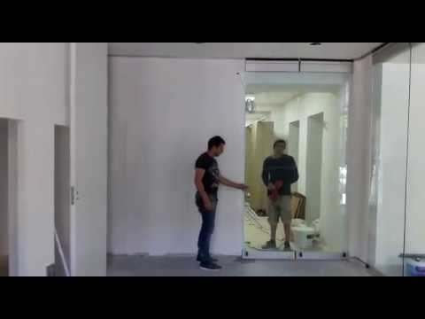 მინის დასაკეცი ტიხარი