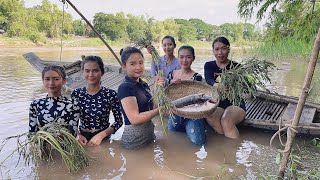 Travel and cooking fish crispy with vegetable in my village  Amazing video