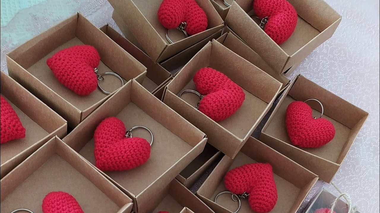 kalp anahtarlık yapımı amigurumi kalp birebir sayı ile  kolay  heart keychain super east knitting