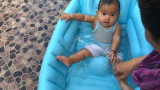 Unboxing Kolam Anak Bayi Mandi Lucu Warna Biru - Cute Baby Bath Time