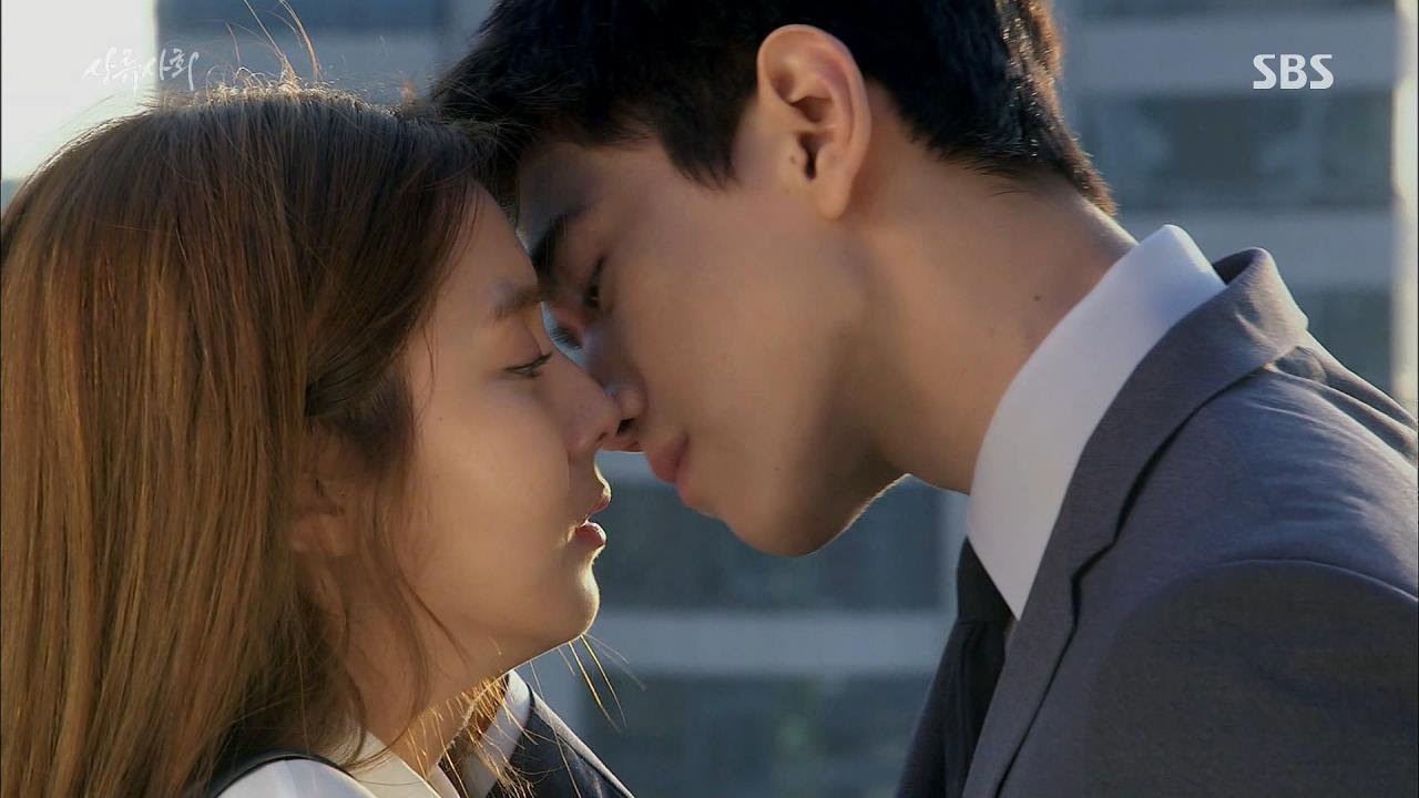 성준-유이, 눈물의 옥상 키스 