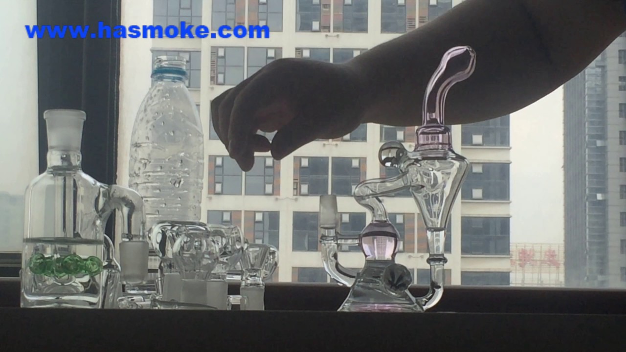 How to use a water glass bong?