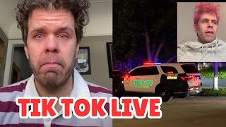 Perez Hilton seen on TIK TOK LIVE trying to “delete”  UPDATE