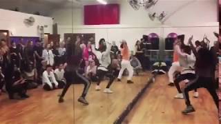Обложка Charli XCX Bounce Studio Snippet Rehearsal Скачать Charli XCX Bounce Studio Snippet Rehearsal