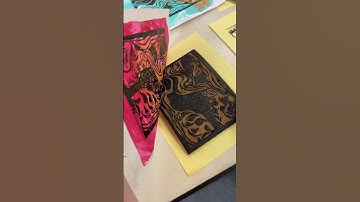 Pulling Prints | Linocut Printmaking #shorts