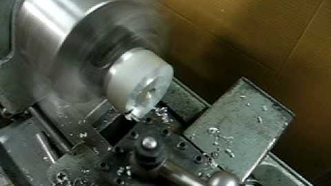 12" Atlas Lathe 3990 Facing cut