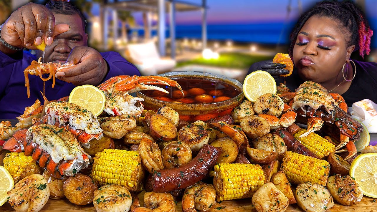 MASSIVE SEAFOOD BOIL!! BLACK TIGER SHRIMP, GIANT SCALLOPS, & SNOW CRAB!! | MUKBANG EATING SHOW