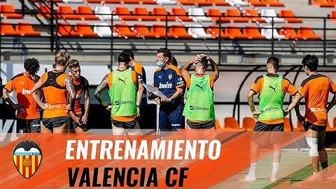 ÚLTIMO ENTRENAMIENTO ANTES DE LOS AMISTOSOS ANTE EL VILLARREAL CF Y EL LEVANTE UD