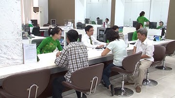 Tin tức 24h: Ngân hàng đầu tiên mua lại nợ xấu từ VAMC